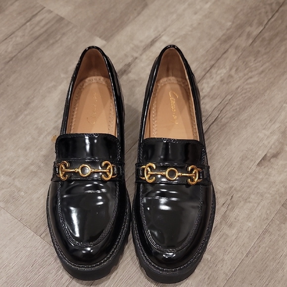 Sam Edelman Black Patent Leather Loafers with Gold Accent - Picture 2 of 4